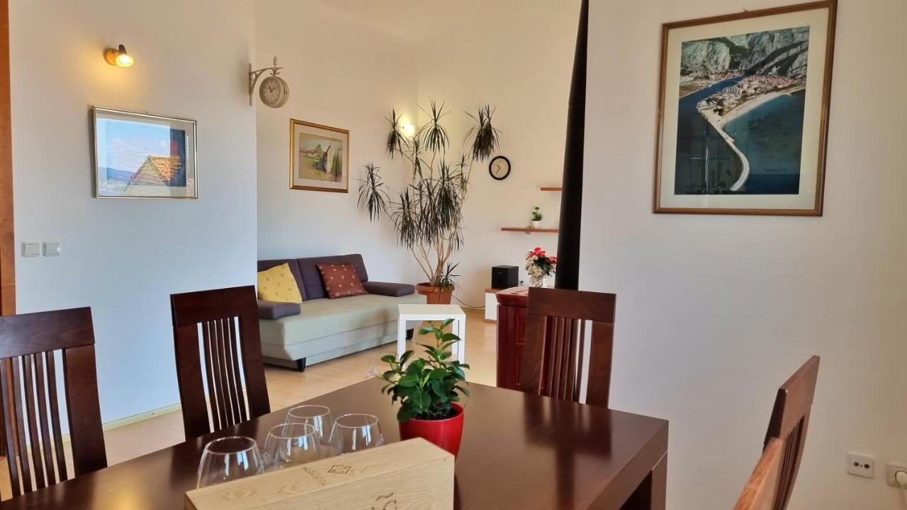 Apartments Gajo Omiš Buitenkant foto